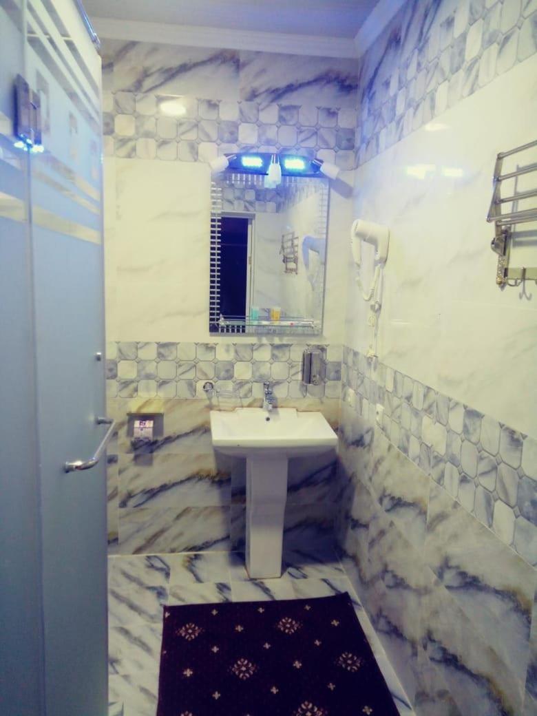 Askar Hotel Schymkent Exterior foto